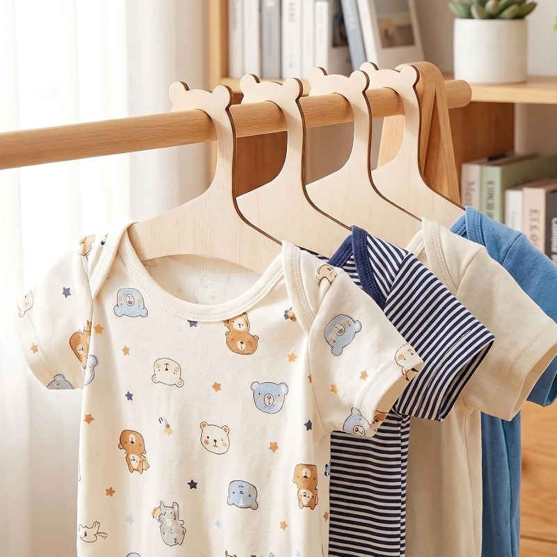 Porte-vêtements pour bébé en b - Baby Nursery Girl Room avis et prix