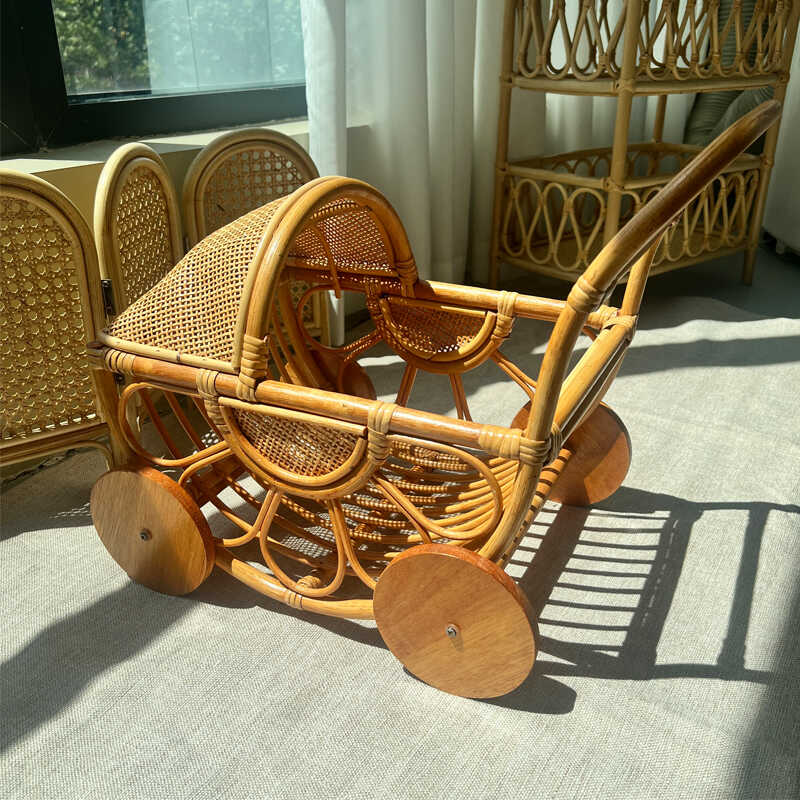 Poussette pour bébé en rotin t - Baby Nursery Basket avis et prix