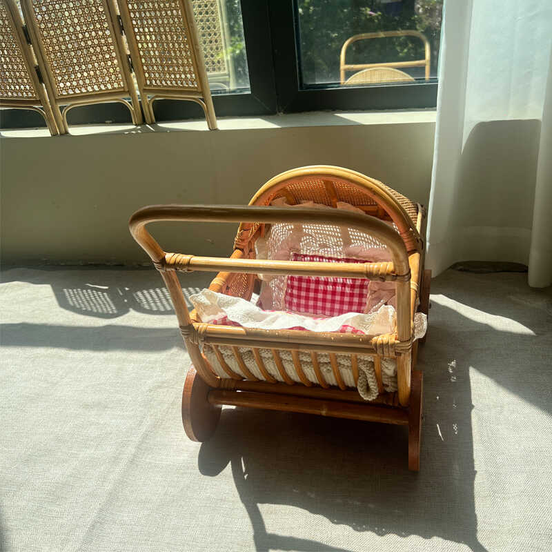 Poussette pour bébé en rotin t - Baby Nursery Basket avis et prix