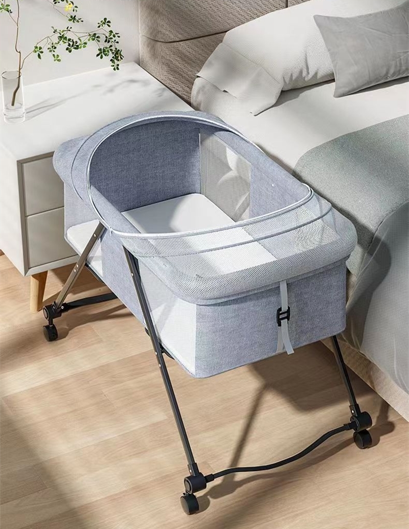 Berceau de chevet pour bébé de - Bassinet Bedside Sleeper avis et prix